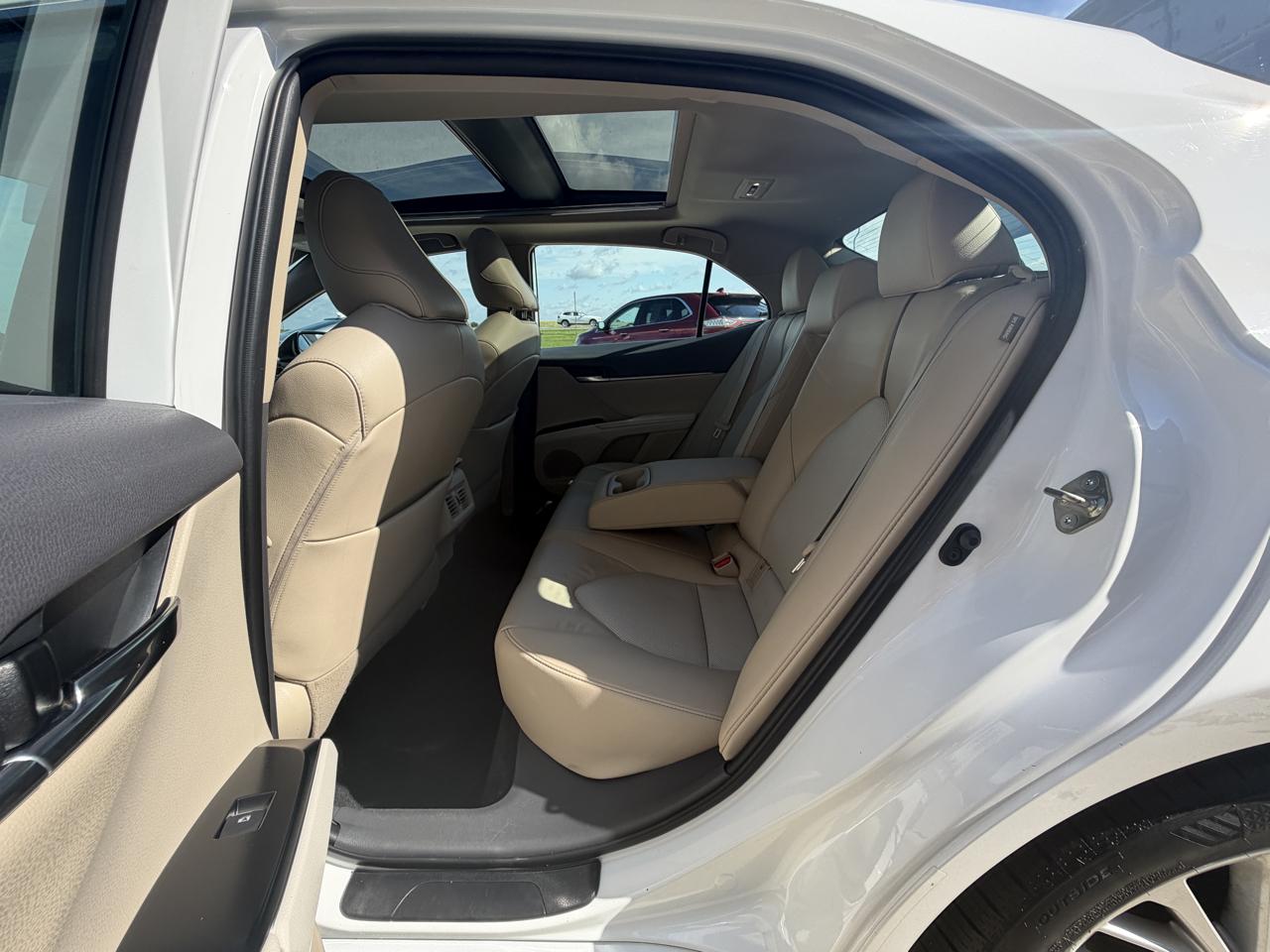 Toyota Camry XLE 2020
