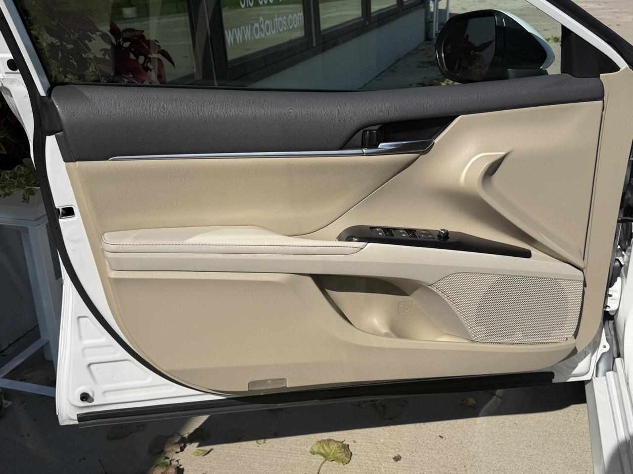 Toyota Camry XLE 2020