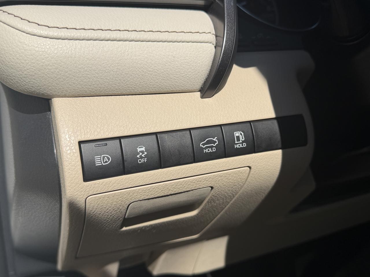 Toyota Camry XLE 2020