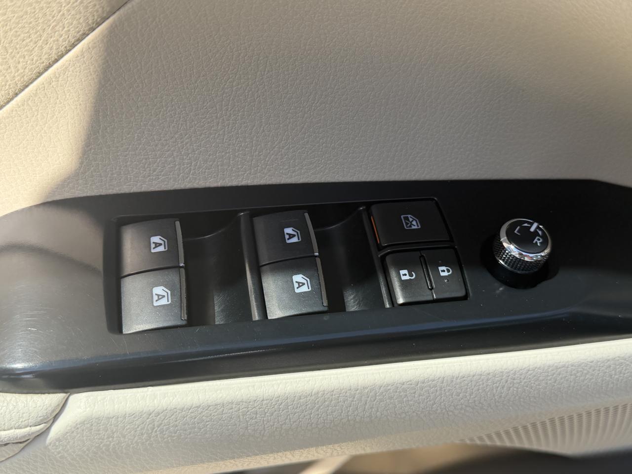 Toyota Camry XLE 2020