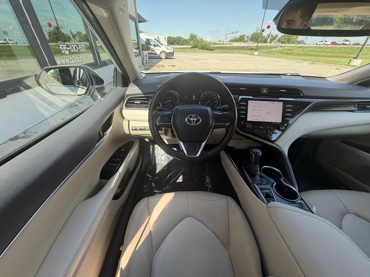 Toyota Camry XLE 2020