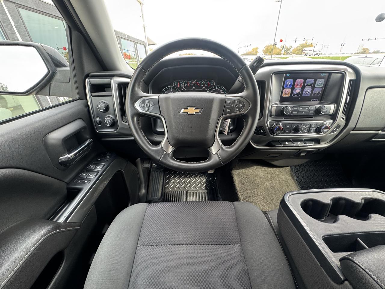 Chevrolet Silverado 1500 LT Double Cab 4WD 2017