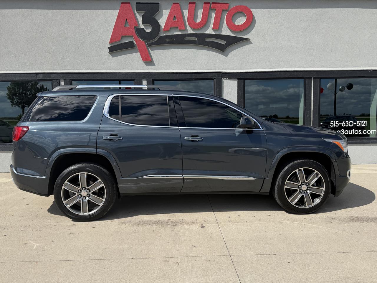 GMC Acadia Denali AWD 2019