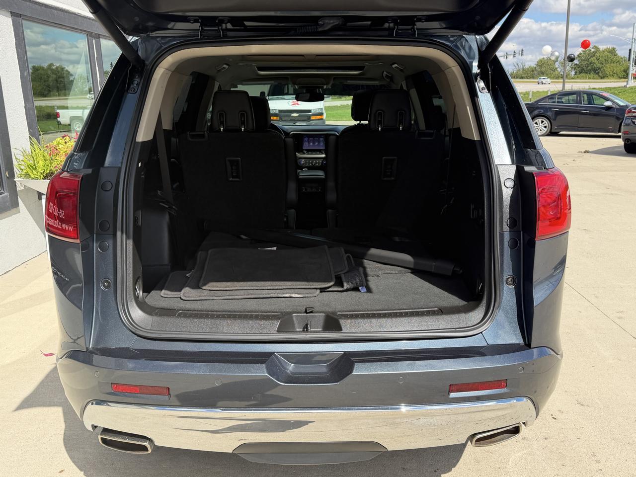 GMC Acadia Denali AWD 2019