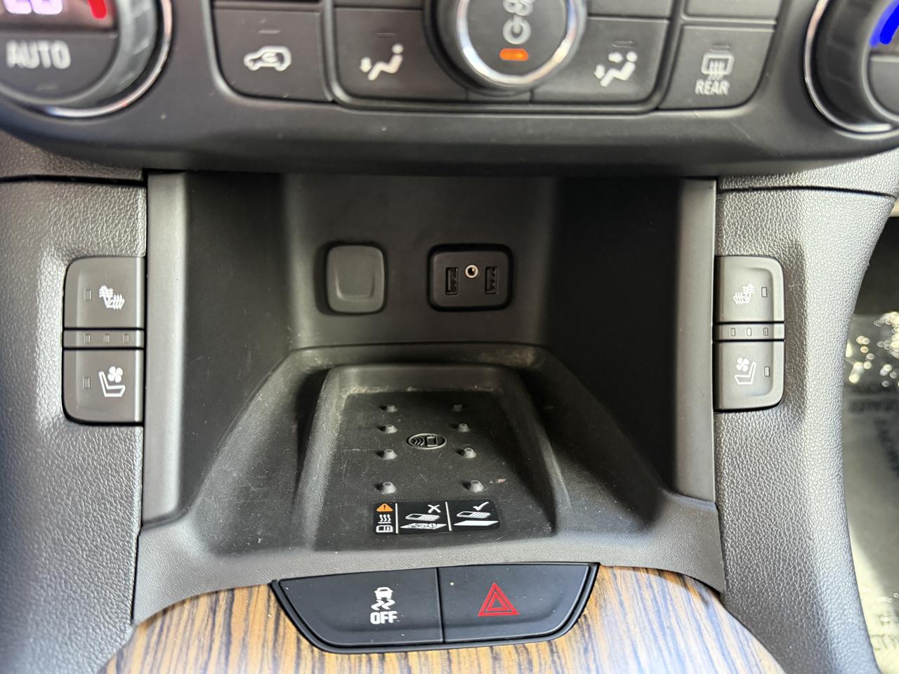GMC Acadia Denali AWD 2019