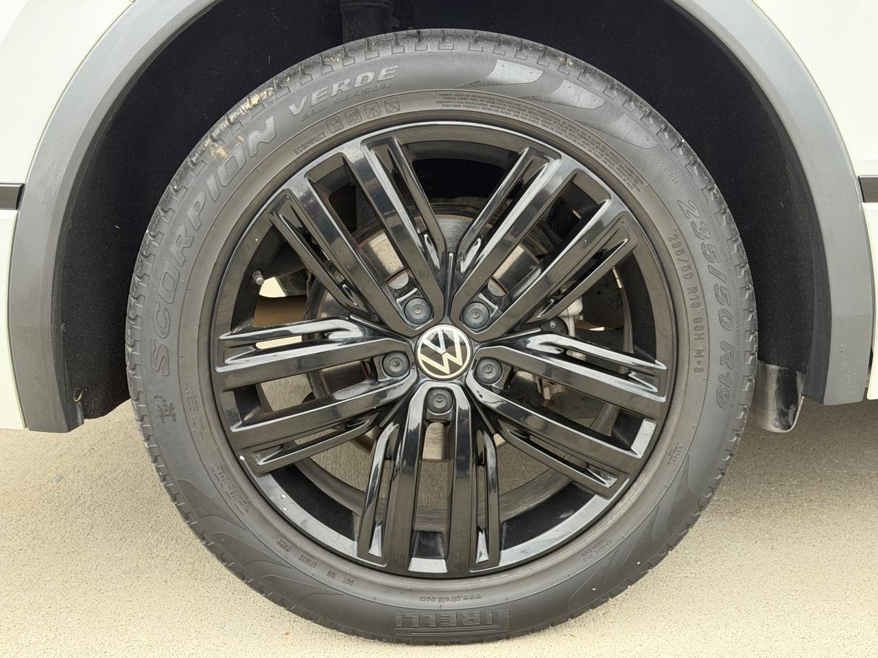Volkswagen Tiguan SE R-Line Black 4MOTION 2022