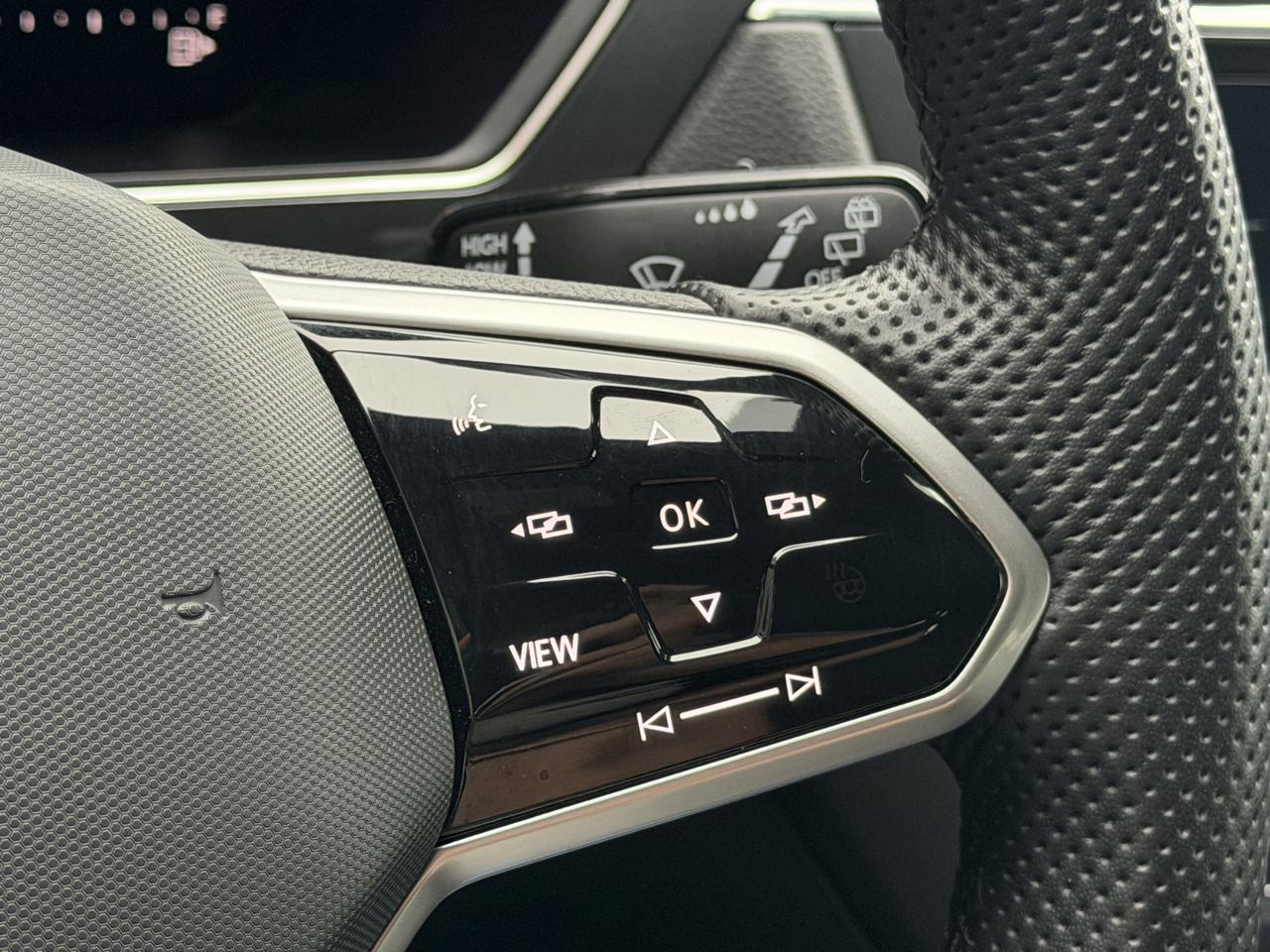 Volkswagen Tiguan SE R-Line Black 4MOTION 2022