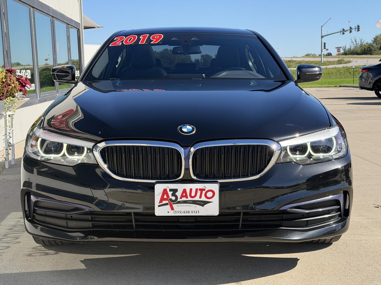 BMW 5-Series 530i xDrive 2019