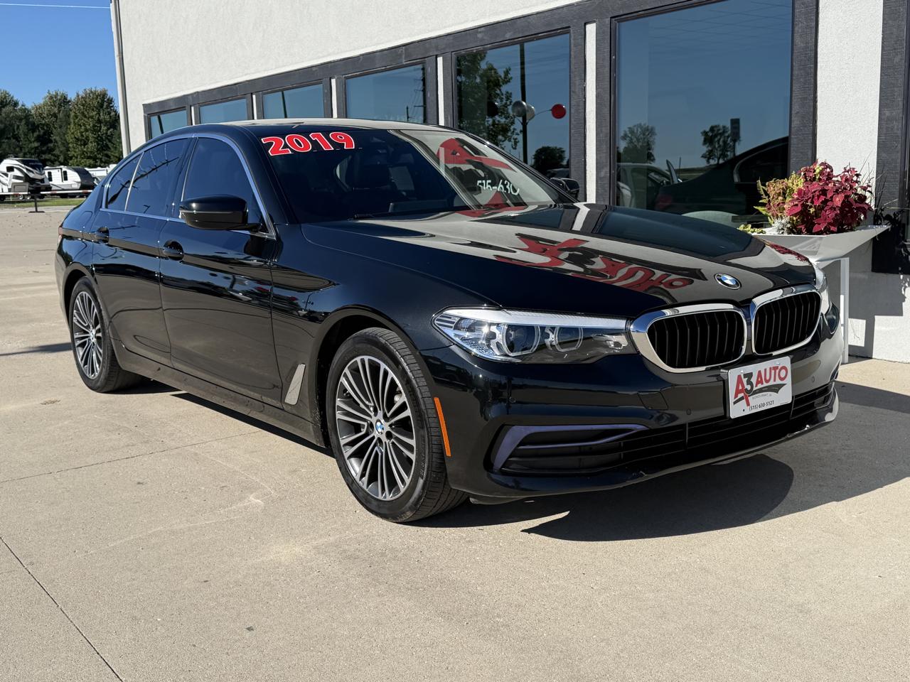 BMW 5-Series 530i xDrive 2019