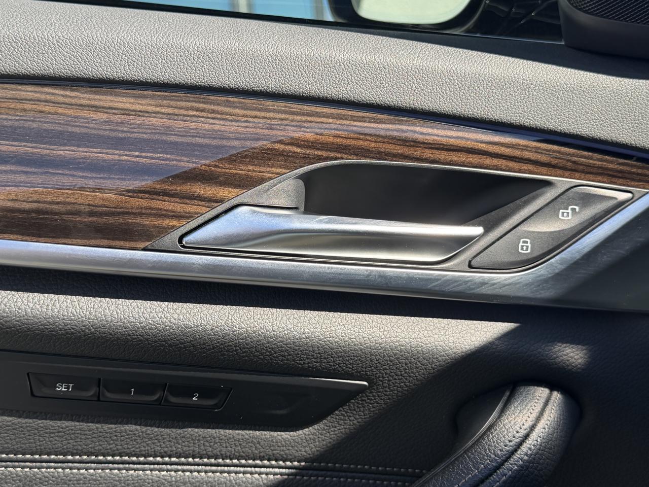 BMW 5-Series 530i xDrive 2019