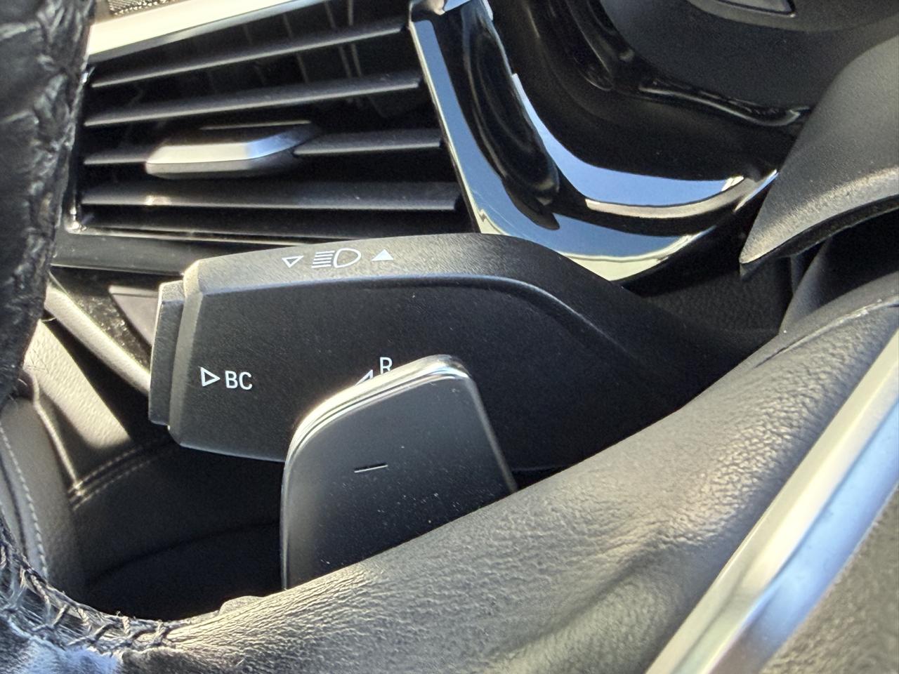 BMW 5-Series 530i xDrive 2019