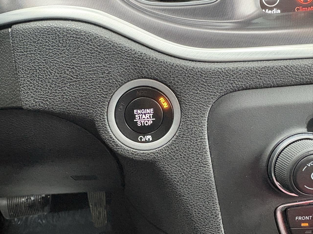 Dodge Charger SXT AWD 2020