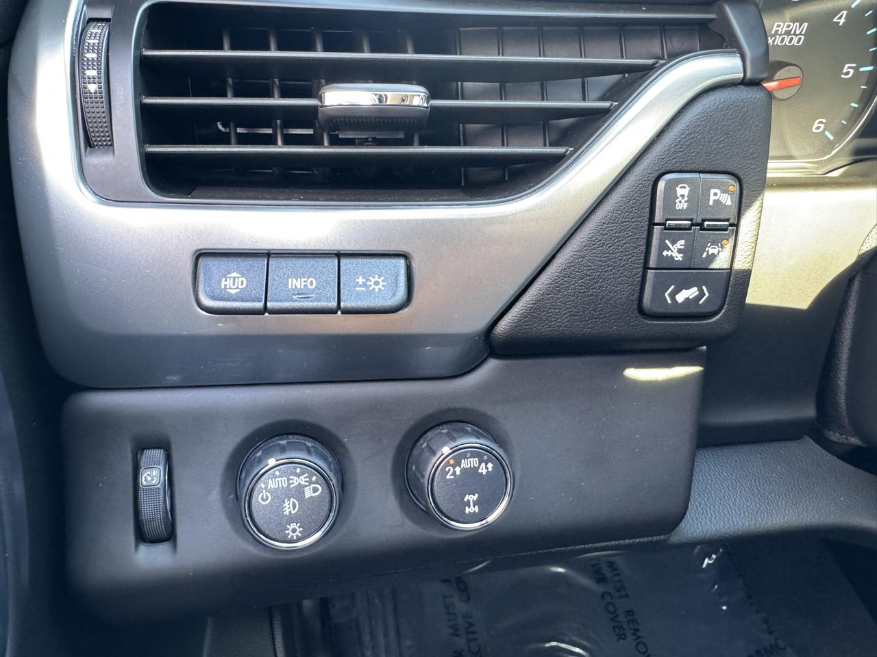 Chevrolet Tahoe Premier 4WD 2019