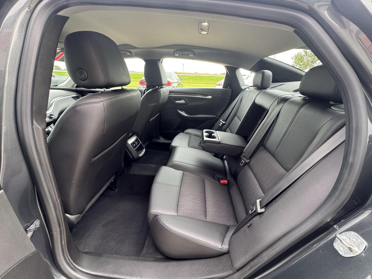 Chevrolet Impala LT 2019