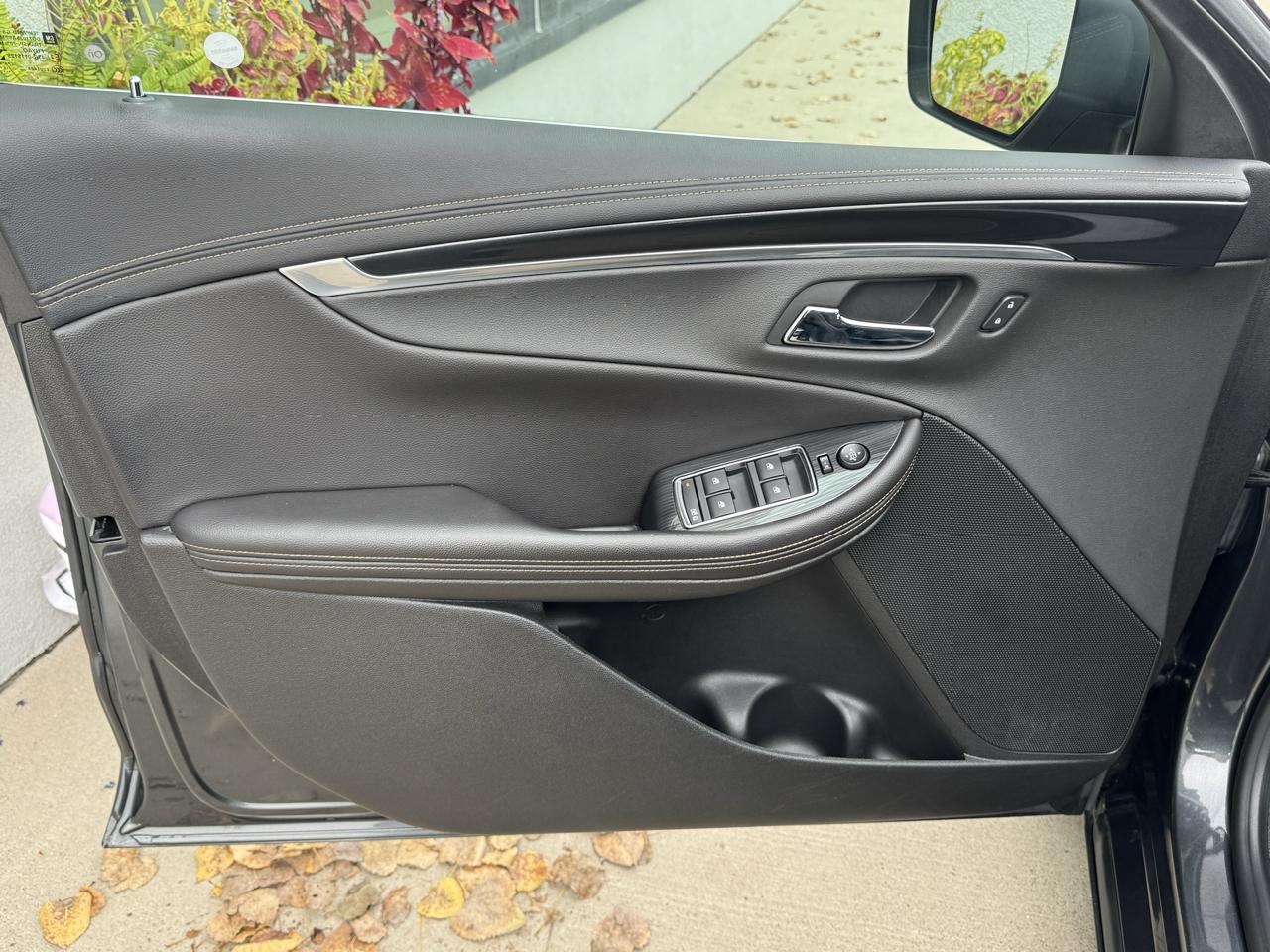 Chevrolet Impala LT 2019