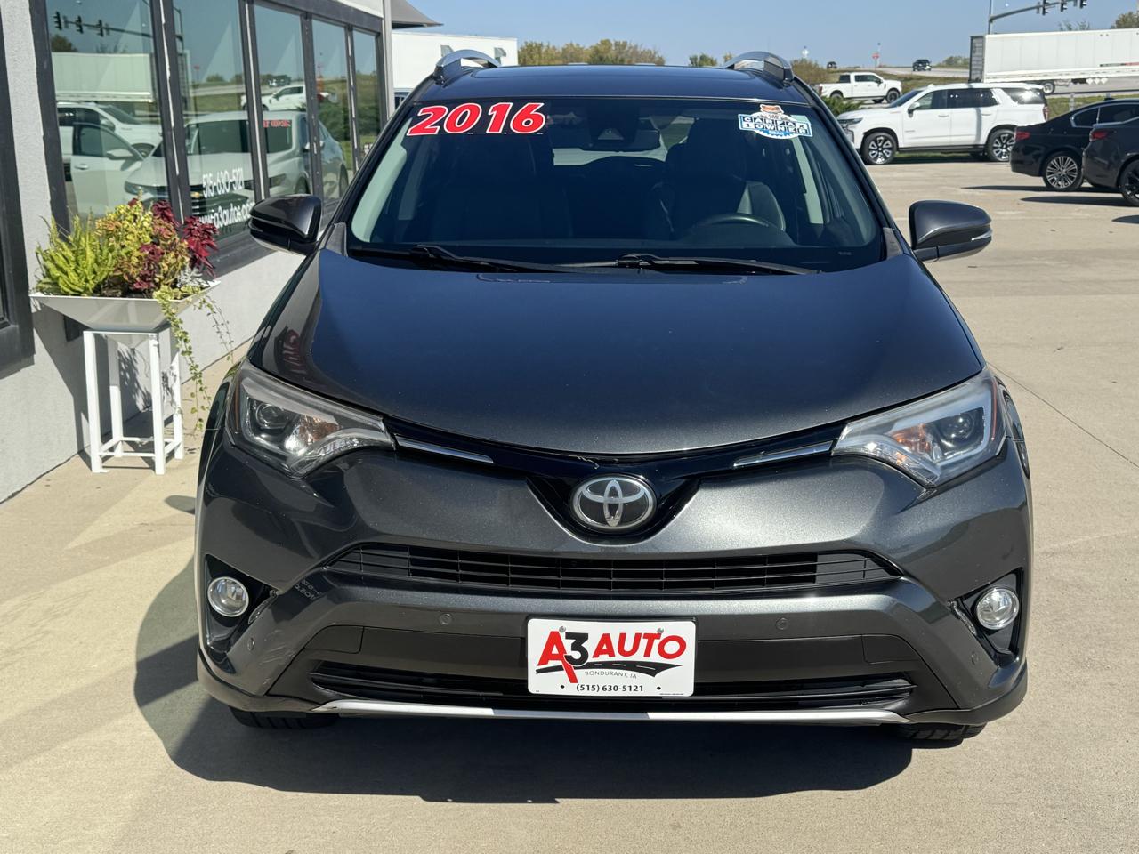 Toyota RAV4 Limited AWD 2016