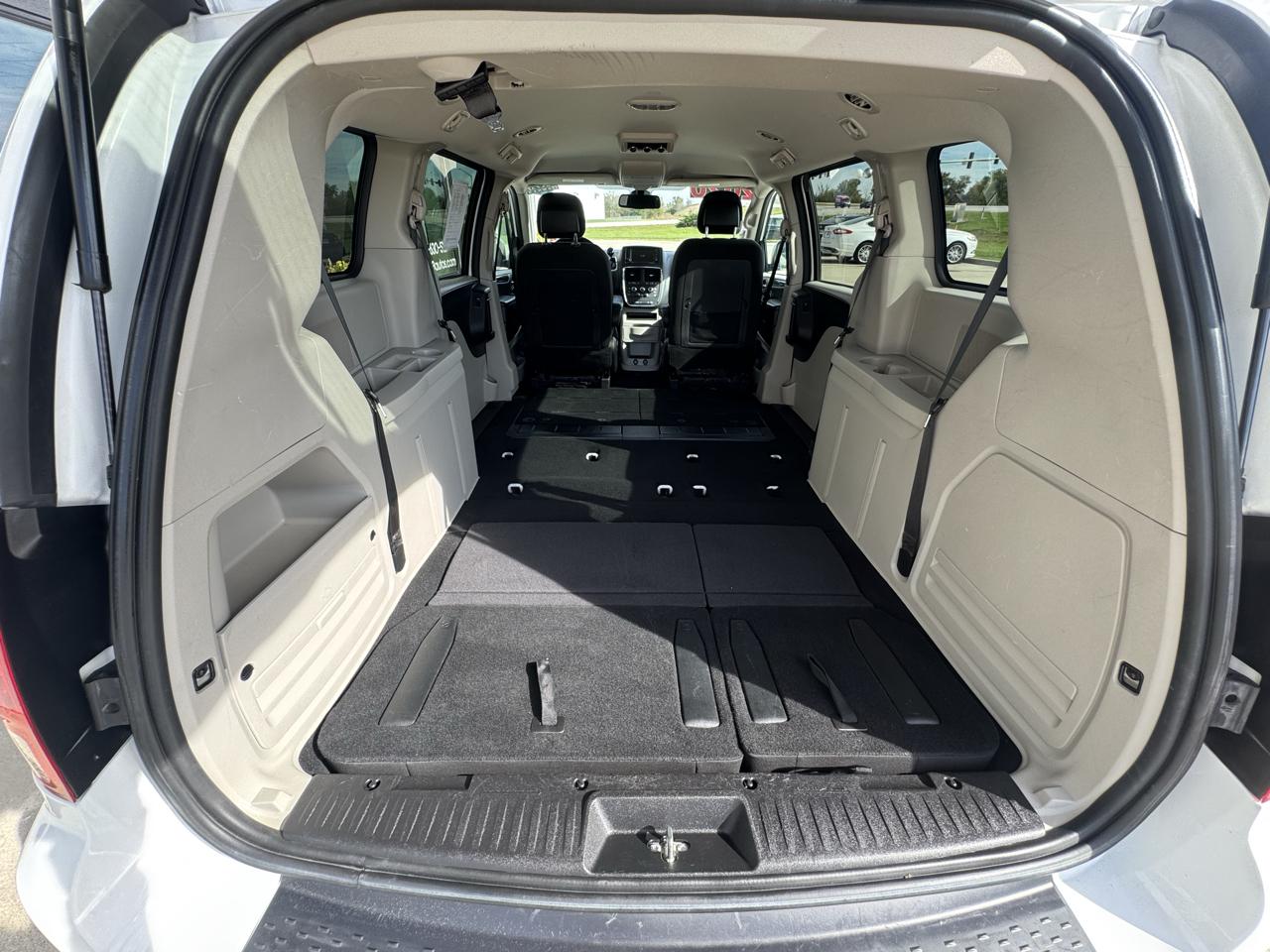 Dodge Grand Caravan SE 2020