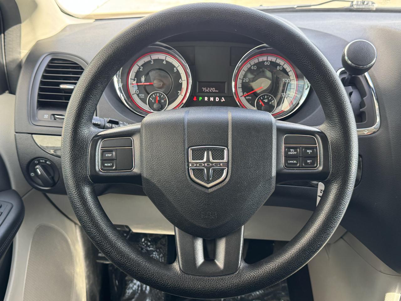 Dodge Grand Caravan SE 2020
