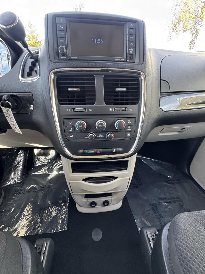 Dodge Grand Caravan SE 2020