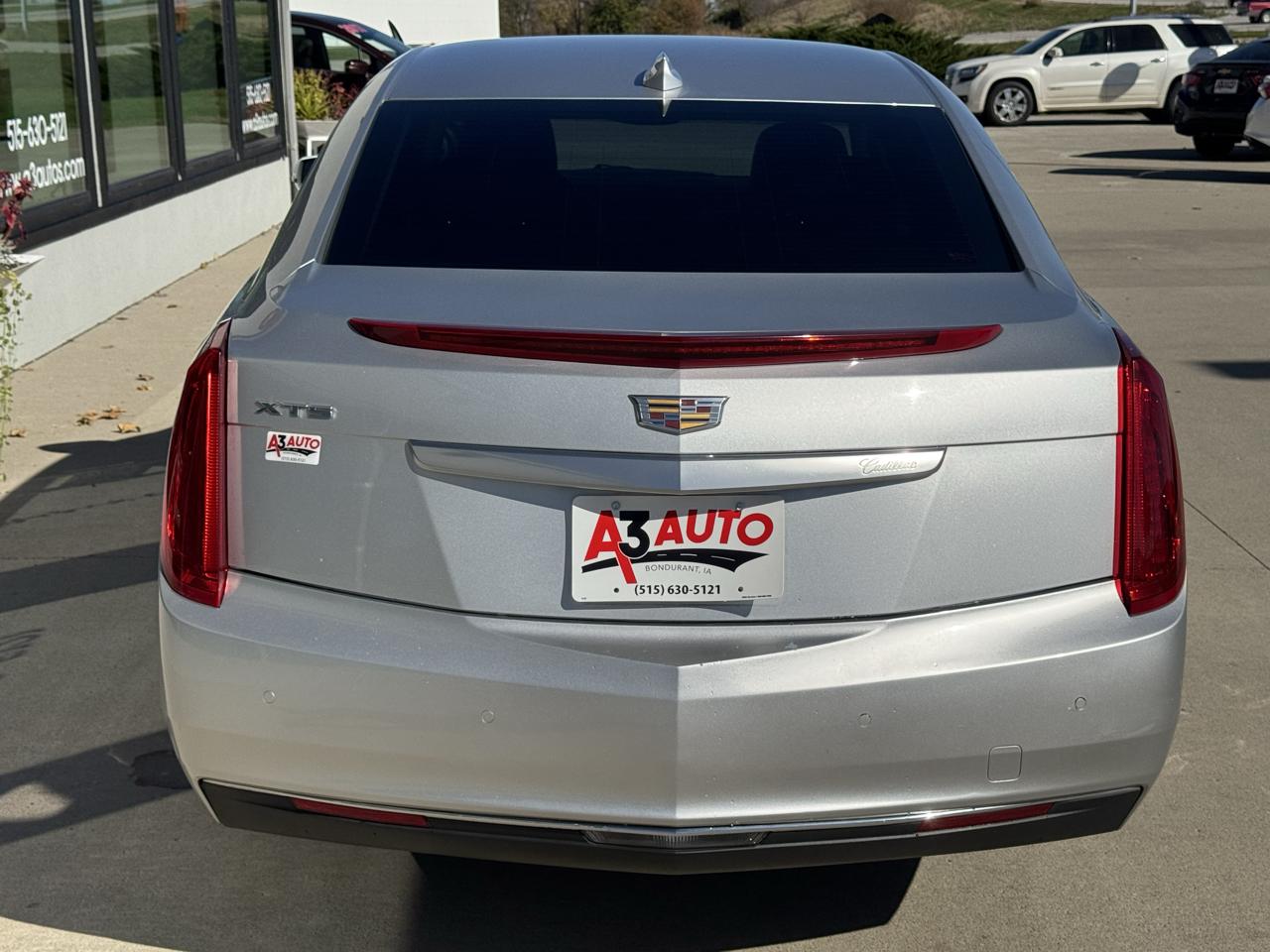 Cadillac XTS  2016