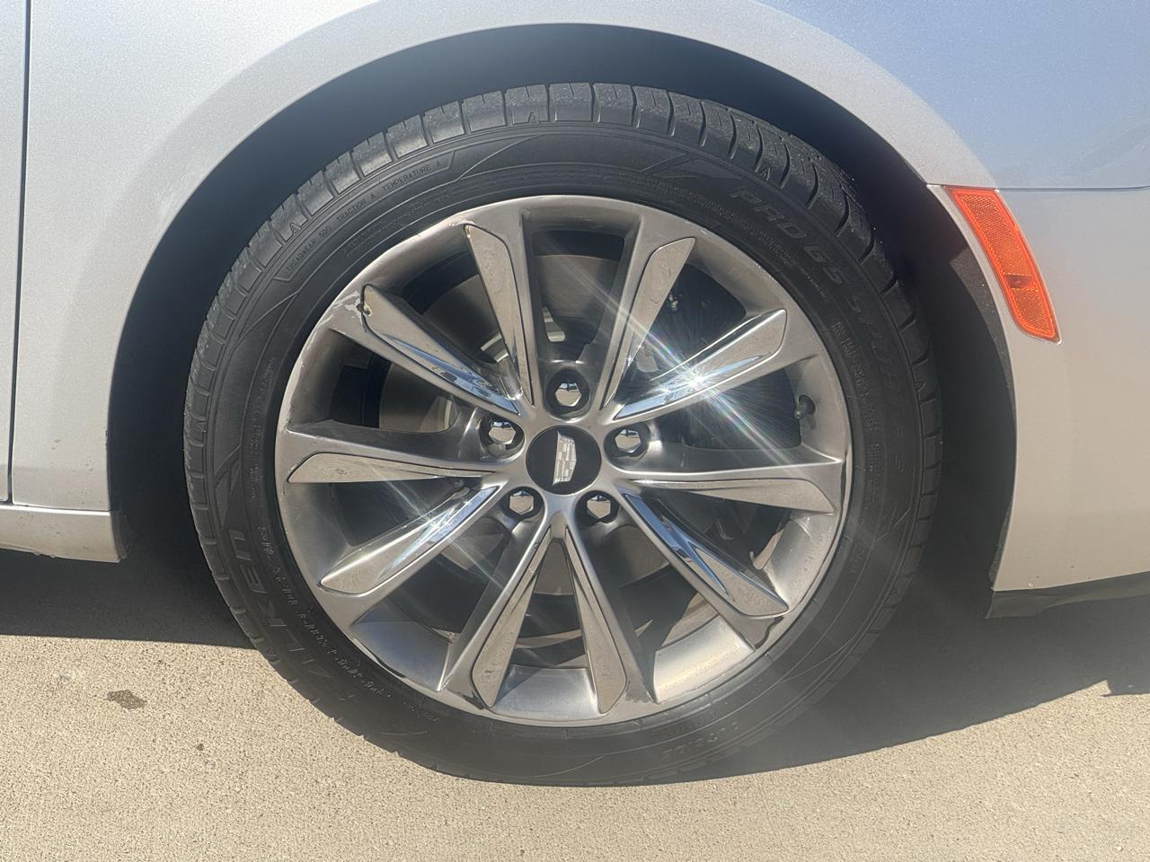 Cadillac XTS  2016