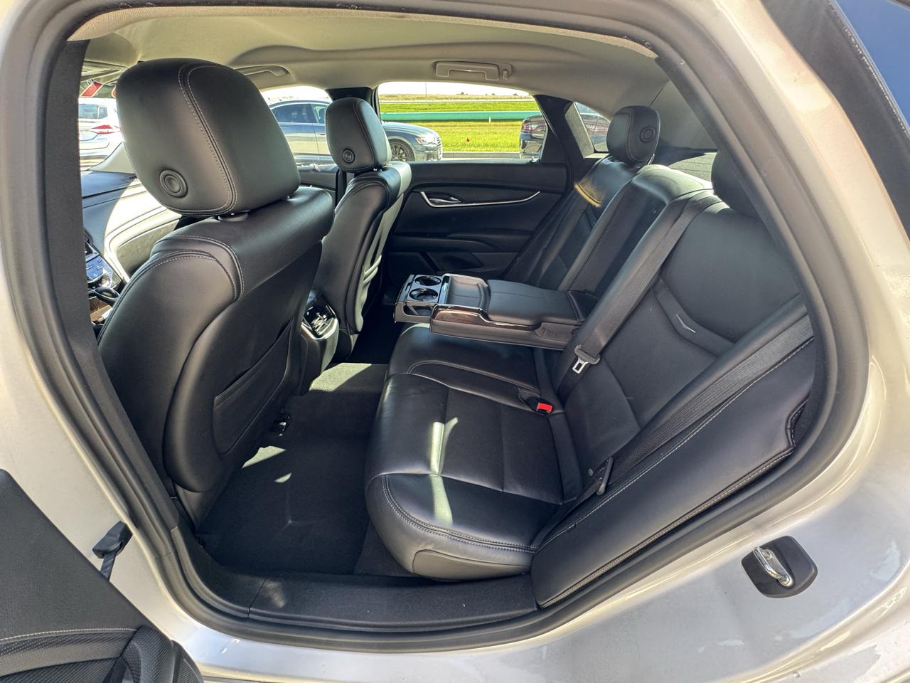 Cadillac XTS  2016