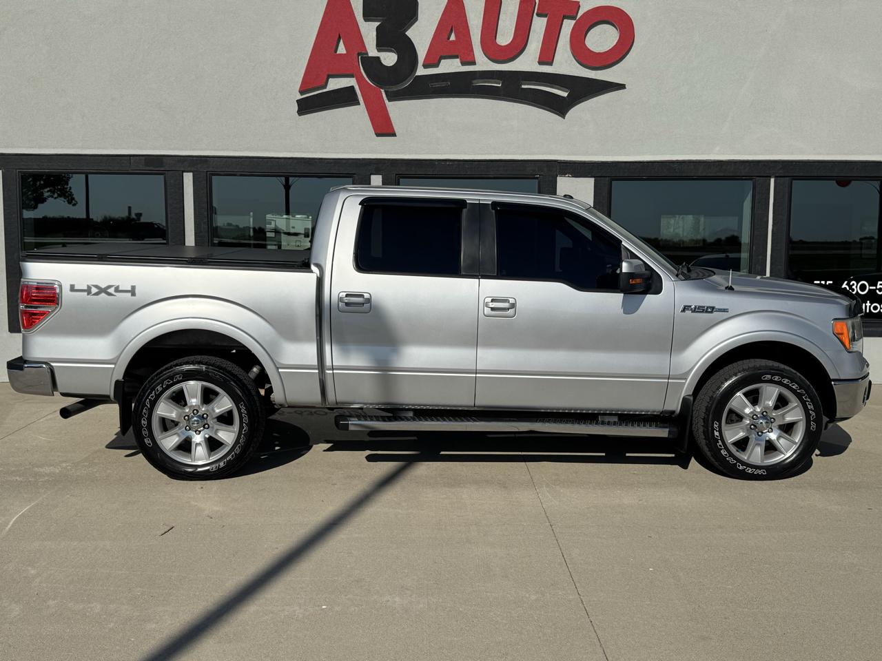 Ford F-150 Lariat 4WD SuperCrew 5.5' Box 2011