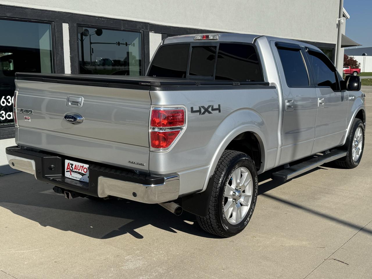 Ford F-150 Lariat 4WD SuperCrew 5.5' Box 2011