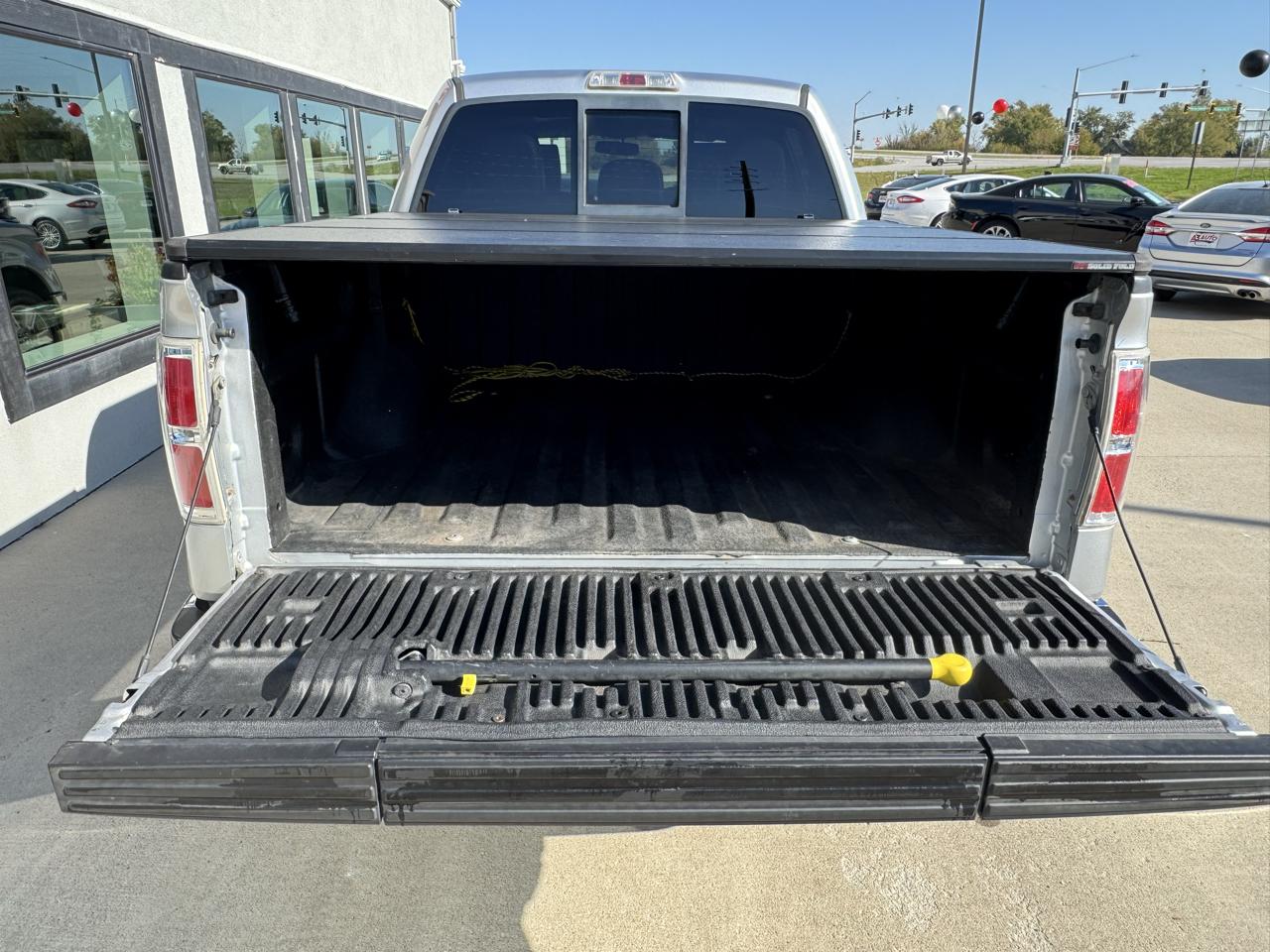 Ford F-150 Lariat 4WD SuperCrew 5.5' Box 2011