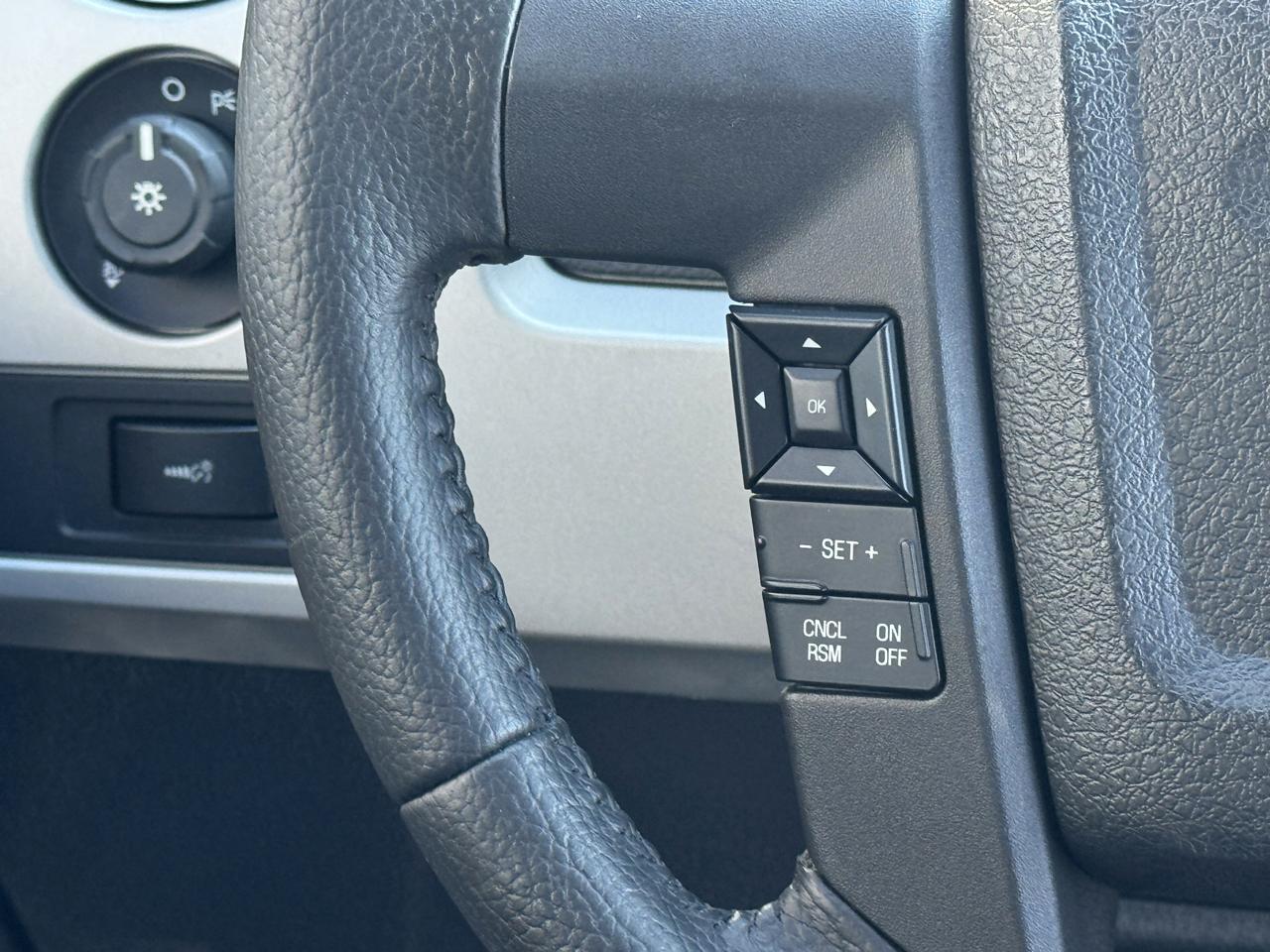 Ford F-150 Lariat 4WD SuperCrew 5.5' Box 2011