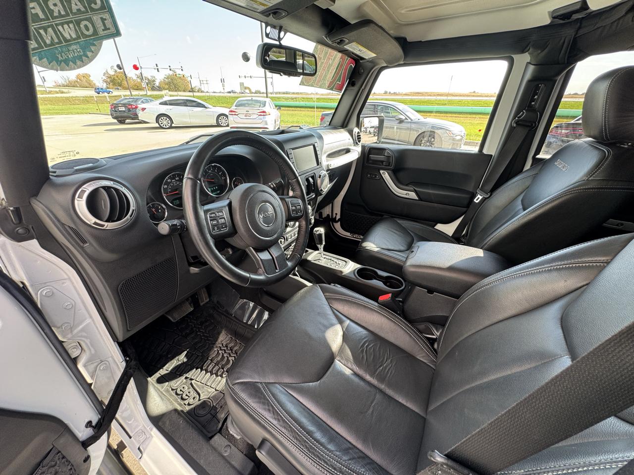 Jeep Wrangler Unlimited Sahara 4WD 2016