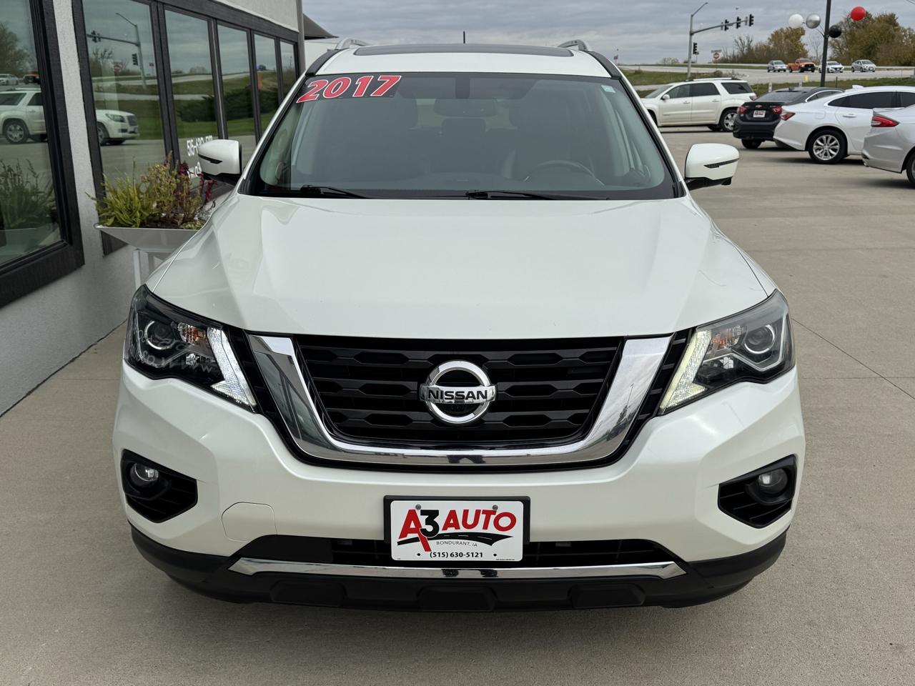 Nissan Pathfinder Platinum 4WD 2017