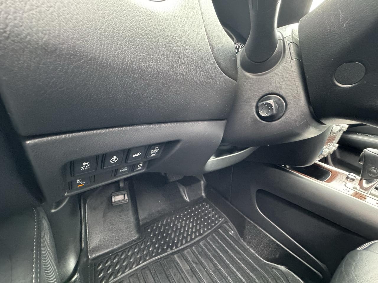 Nissan Pathfinder Platinum 4WD 2017