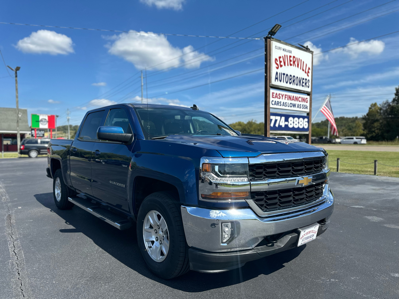 2018 Chevrolet Silverado 1500 1LT Crew Cab 4WD