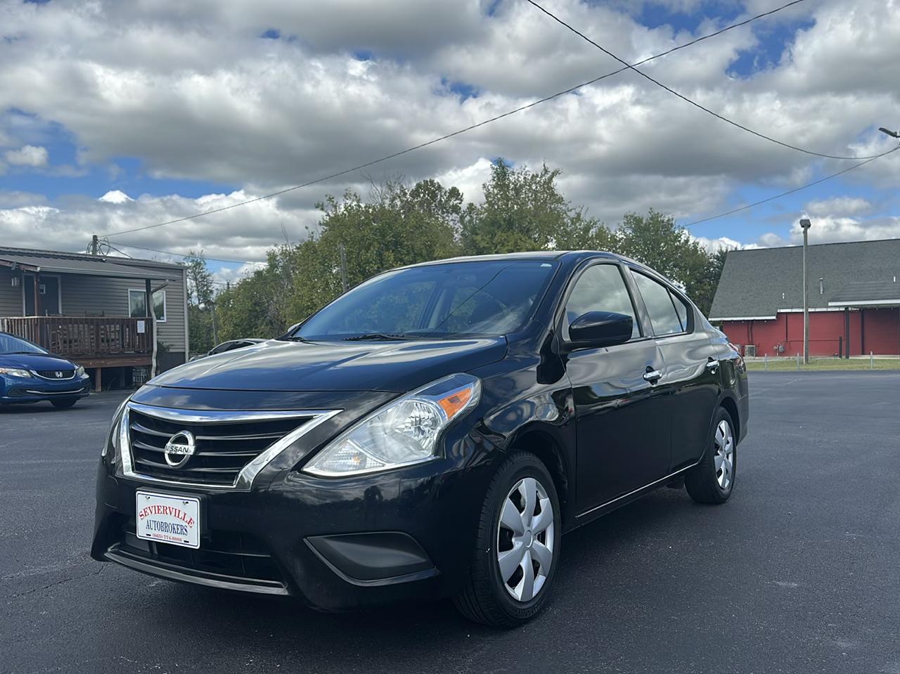 2018 Nissan Versa Sedan SV - Photo 8