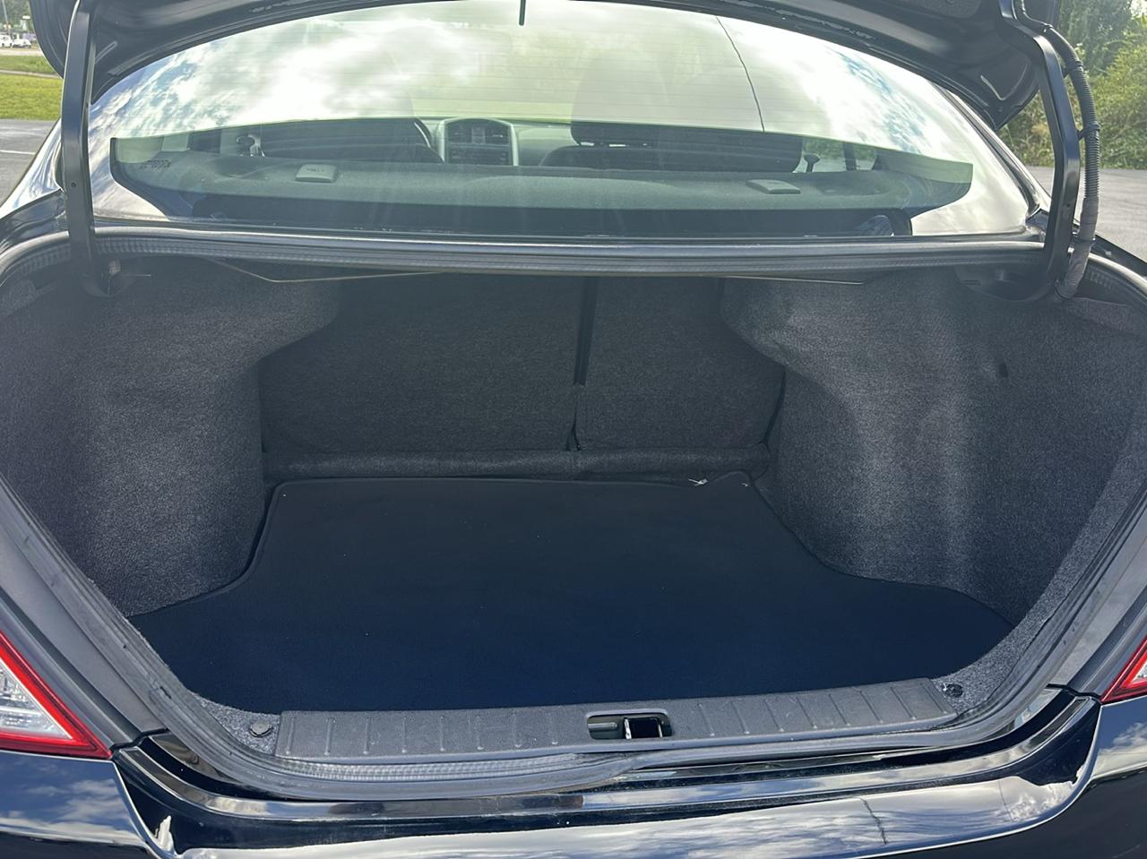 2018 Nissan Versa Sedan SV - Photo 14