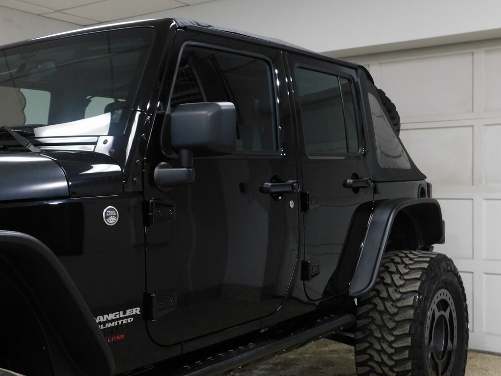 Jeep Wrangler Unlimited Sport 4WD 2012