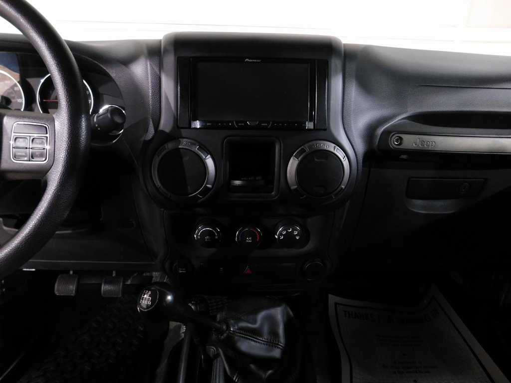 Jeep Wrangler Unlimited Sport 4WD 2012