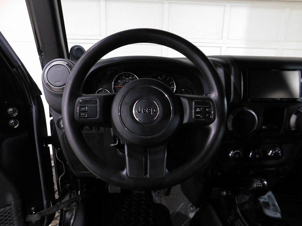 Jeep Wrangler Unlimited Sport 4WD 2012