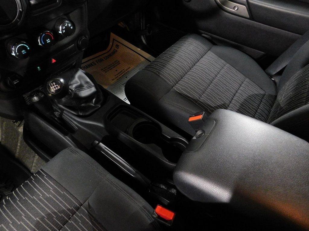 Jeep Wrangler Unlimited Sport 4WD 2012