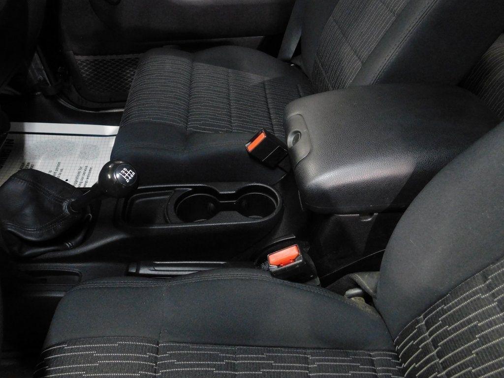 Jeep Wrangler Unlimited Sport 4WD 2012