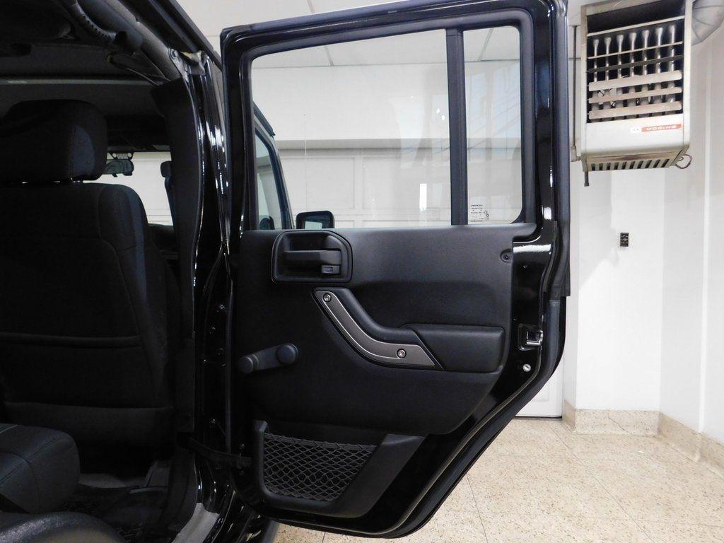 Jeep Wrangler Unlimited Sport 4WD 2012