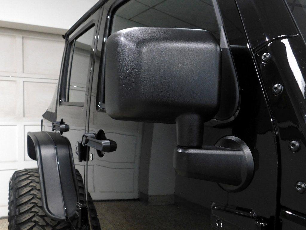 2012 Jeep Wrangler Unlimited Sport - Photo 10