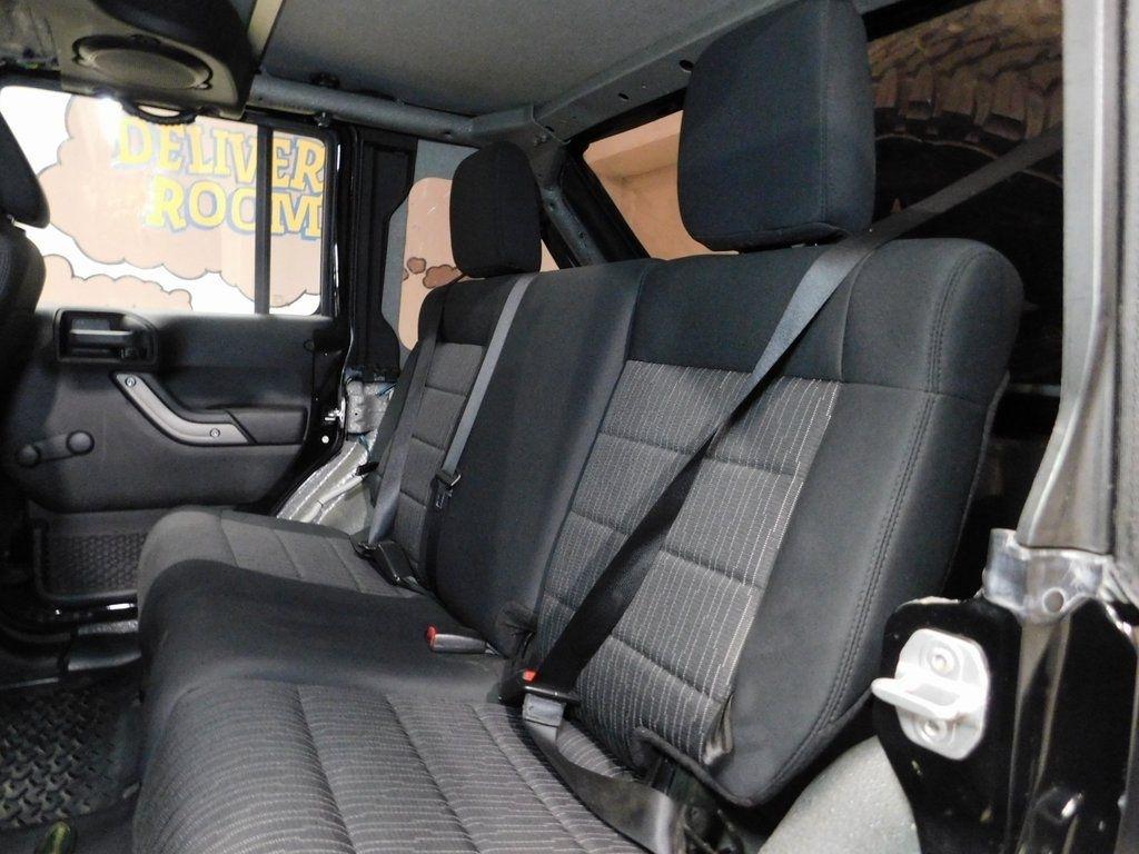 2012 Jeep Wrangler Unlimited Sport - Photo 72