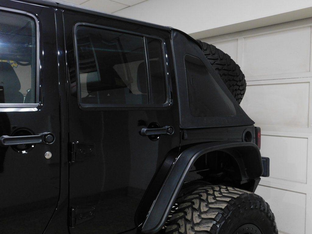 Jeep Wrangler Unlimited Sport 4WD 2012