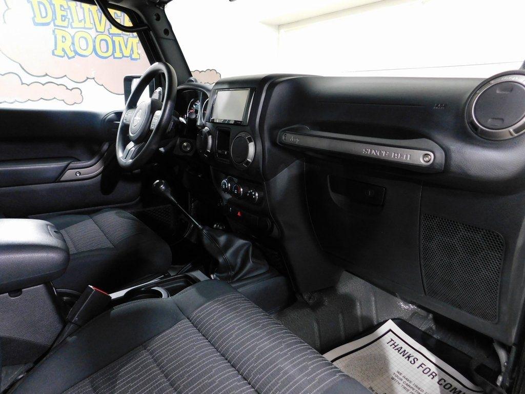 Jeep Wrangler Unlimited Sport 4WD 2012