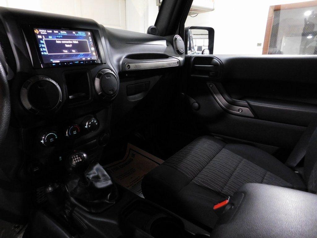 Jeep Wrangler Unlimited Sport 4WD 2012