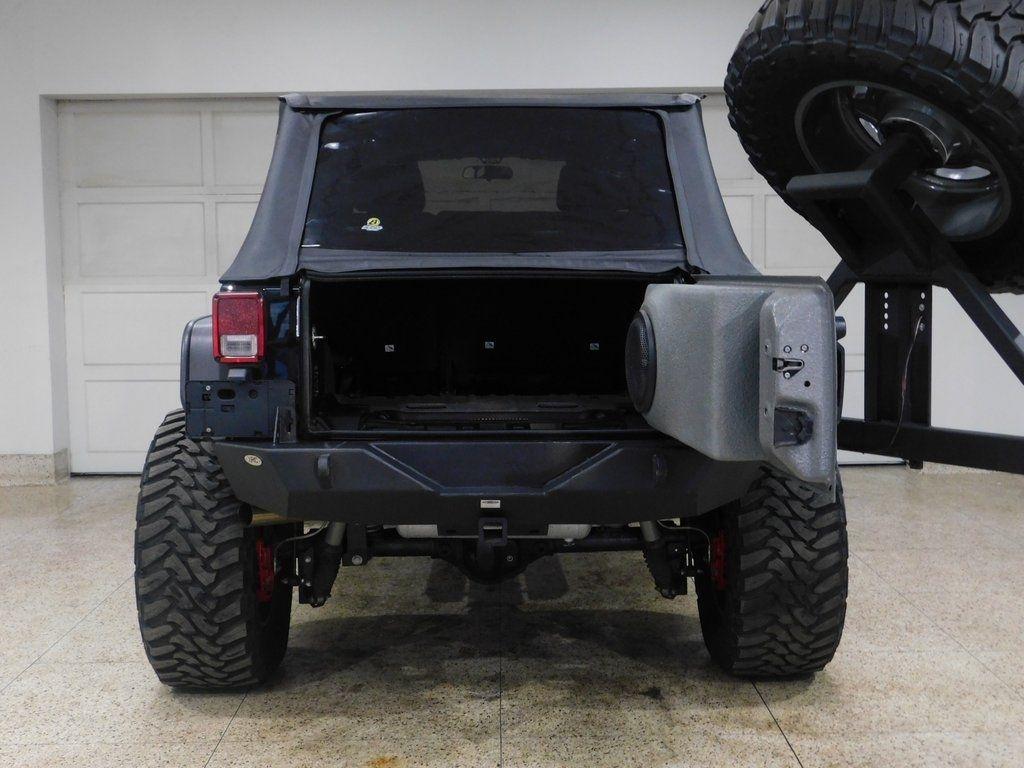 Jeep Wrangler Unlimited Sport 4WD 2012