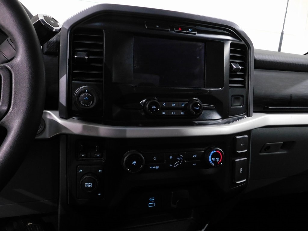 Ford F-150 XLT SuperCab 4WD 2022