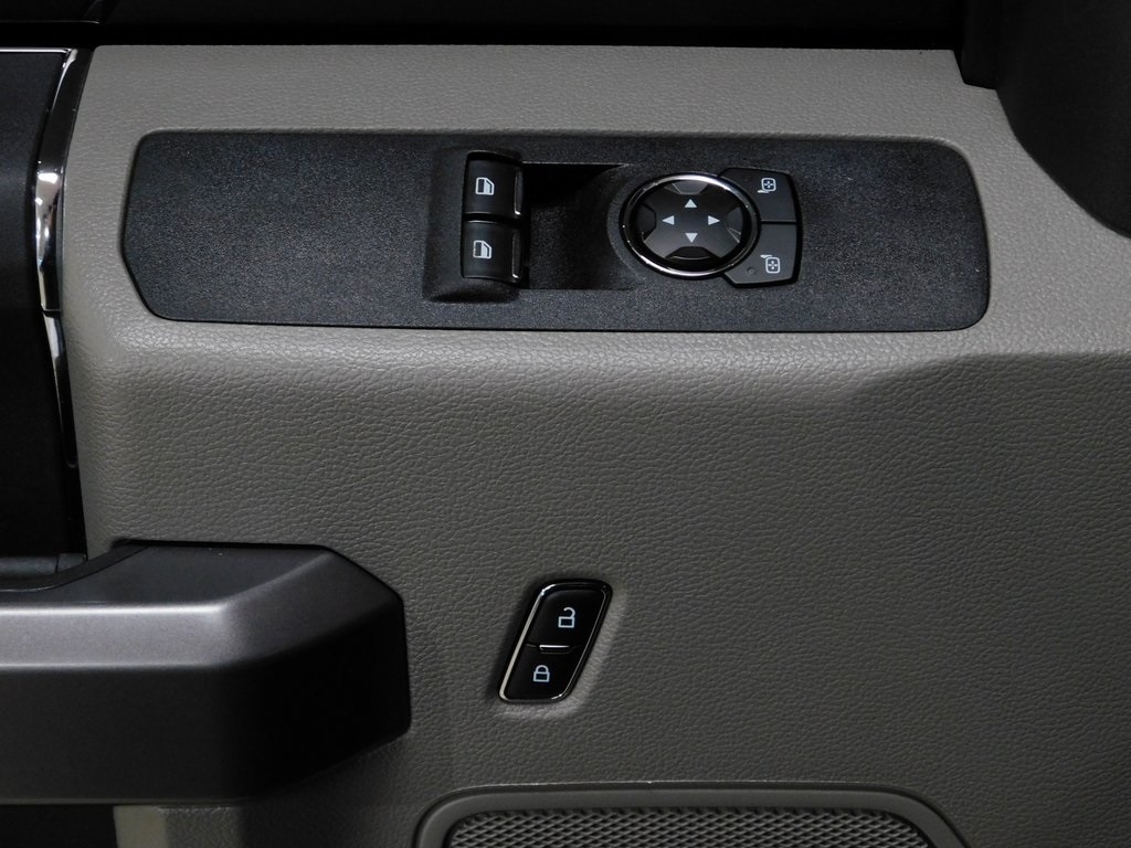 Ford F-250 SD XLT 4WD 2022